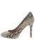 Zapatos BCBG Lana Wheat Animal Print de Bcbg