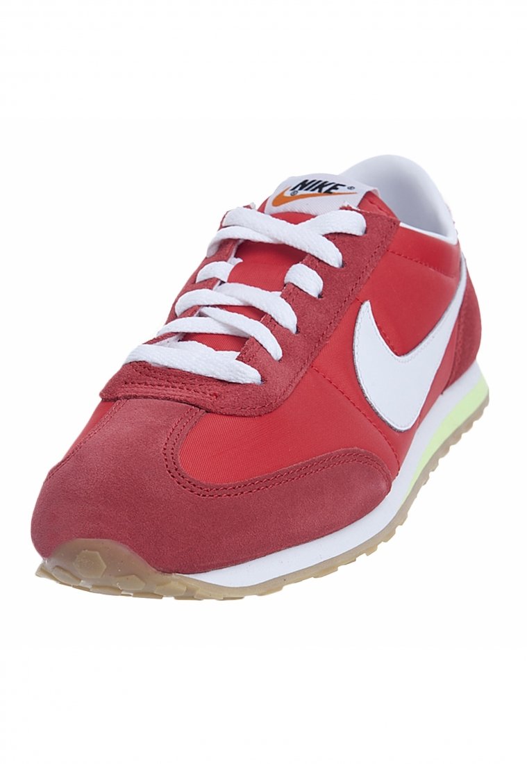 Nike mach runner store red