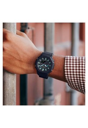 Reloj G-SHOCK Modelo GA-2100RC-1ADR Negro Hombre