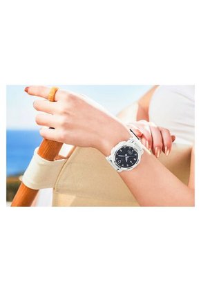 Reloj G-SHOCK Modelo BGA310-7A2DR Blanco Mujer