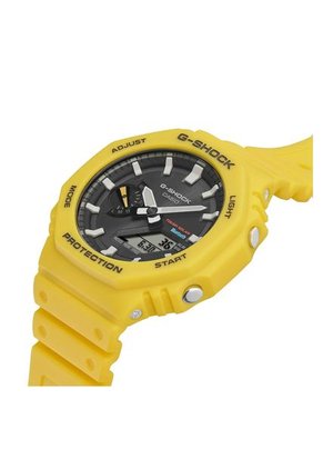 Reloj G-Shock Modelo GAB2100C-9ADR Amarillo Hombre