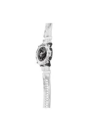 Reloj G-Shock Modelo GA-2200GC-7ADR Blanco Hombre