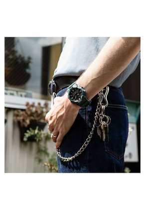 Reloj G-Shock Modelo GA-010-2ADR Verde Hombre