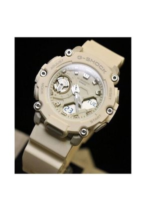 Reloj G-SHOCK Modelo GMAS2200-7ADR Beige Mujer
