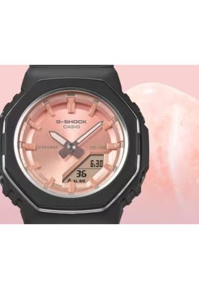 Reloj G-Shock Modelo GMA-P2110SC-4A Negro Mujer