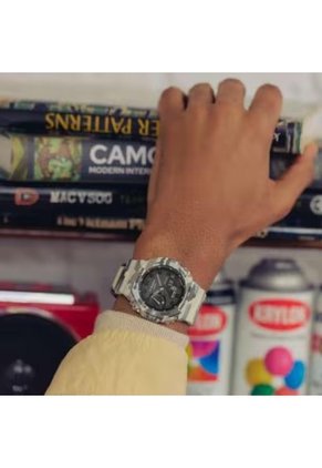 Reloj G-Shock Modelo GA-2100CM-5ADR Verde Hombre