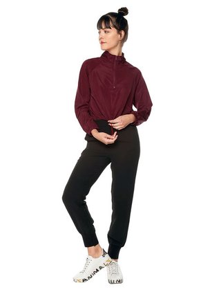 Chaqueta Borgoña Active