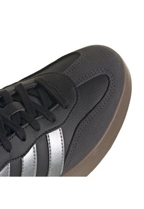 TENIS ADIDAS MUJER BARREDA - JP5960