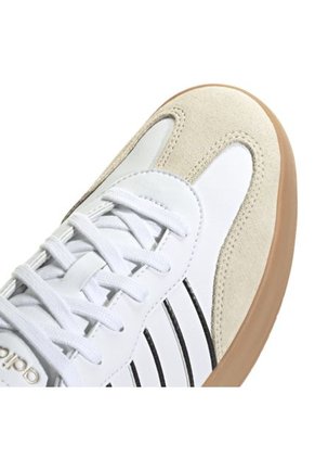 ZAPATILLA ADIDAS HOMBRE BARREDA - JH7106