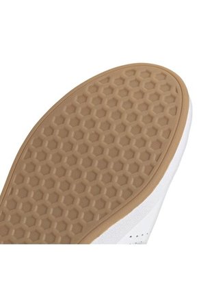 ZAPATILLA ADIDAS HOMBRE ADVANTAGE BASE 2.0 - JQ0386