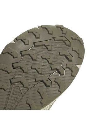 TENIS ADIDAS MUJER TERREX TRACEFINDER 2 - JR9142