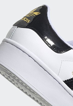 Tenis Lifestyle Blanco-Negro adidas Originals Superstar Bold W