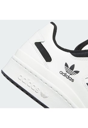 Tenis Basketball Blanco Adidas Forum Low Cl Hombre