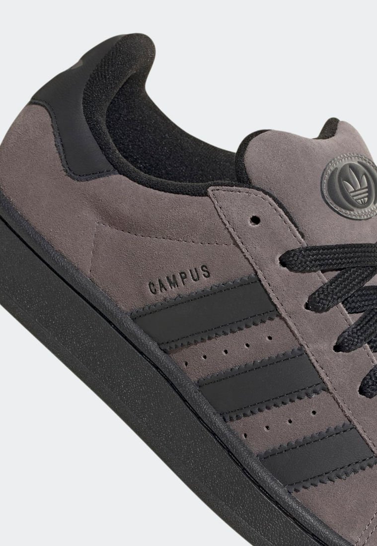 Adidas gris con negro online