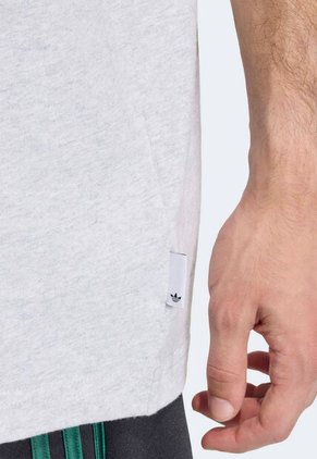 Camiseta adidas Originals Series Character Gris Claro