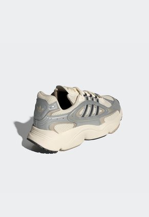 Tenis Lifestyle Beige-Plateado adidas Originals OZMILLEN