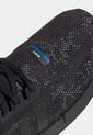 Tenis Lifestyle Negro-Azul adidas Originals NMD_R1 de adidas Originals