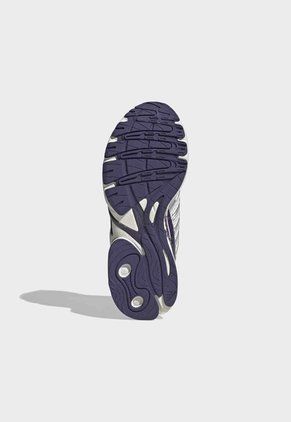 Tenis Lifestyle adidas Originals  Adistar Control 3 Marfil