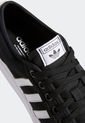 Tenis Lifestyle Negro-Blanco adidas Originals Nizza Platform de adidas Originals