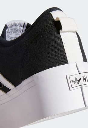 Tenis Lifestyle Negro-Blanco adidas Originals Nizza Platform