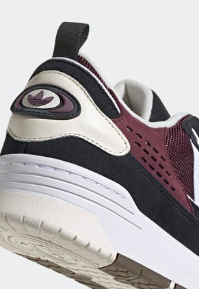 Tenis Lifestyle Negro-Vino-Blanco adidas Originals Adi2000