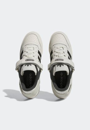 Tenis Lifestyle Beige-Negro-Gris adidas Originals Forum Low