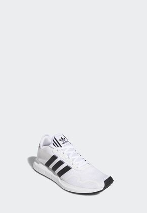 Tenis Lifestyle Blanco-Negro adidas Originals Swift Run X