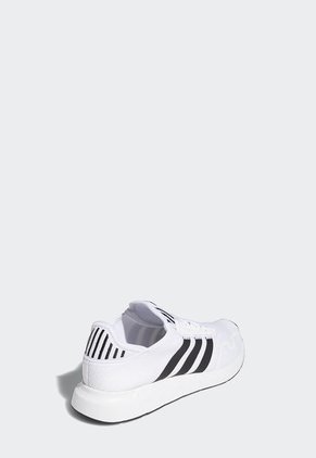 Tenis Lifestyle Blanco-Negro adidas Originals Swift Run X