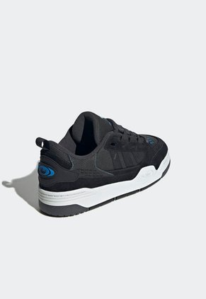 Tenis Lifestyle Negro-Blanco-Azul adidas Originals Adi2000