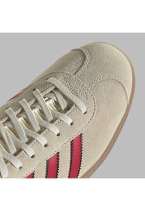 Tenis Adidas Unisex Gazelle Terrace Manchester United - Rojo