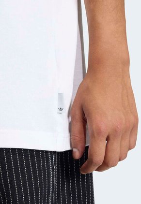 Camiseta adidas Originals Trifolio Series Blanco