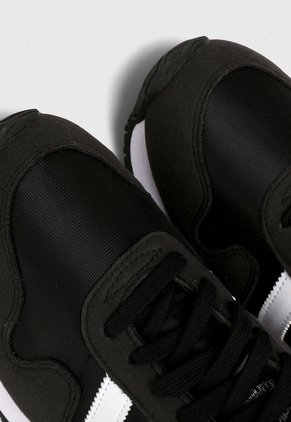 Tenis Lifestyle Negro-Blanco-Rojo adidas Originals USA 84