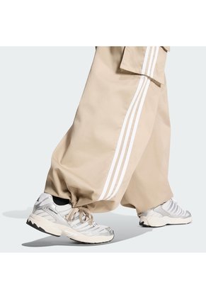 Pantalón Beige Adidas Cargo Firebird Adilenium 3 Rayas Mujer