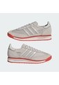 Tenis Gris Adidas SL 72 RS Audi Revolut F1 Team de adidas Originals
