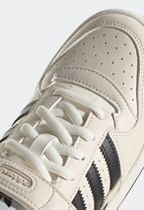 Tenis Lifestyle Beige-Negro-Azul adidas Originals Forum Low