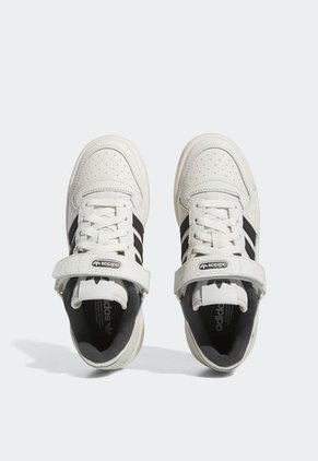 Tenis Lifestyle Marfil-Gris-Carbón adidas Originals Forum Low