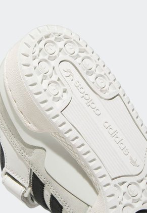 Tenis Lifestyle Marfil-Gris-Carbón adidas Originals Forum Low