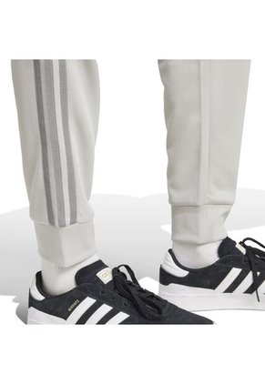 SUDADERA ORIGINALS HOMBRE JP2517 Talla L