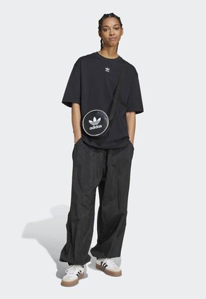 Camiseta adidas Originals Essentials Boyfriend Negro