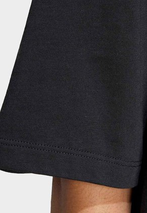 Camiseta adidas Originals Essentials Boyfriend Negro