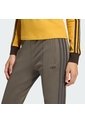 Pantalón Café Adidas Sst Classic Mujer de adidas Originals