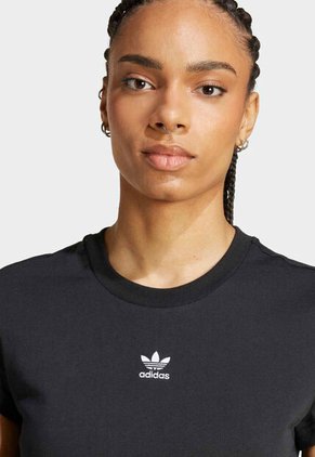 Camiseta adidas Originals Essentials Slim Negro