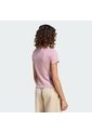 Camiseta Morada Adidas Essentials Ceñida Mujer de adidas Originals