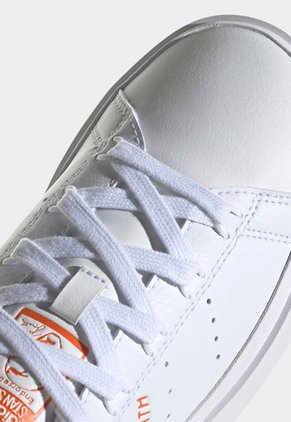 Tenis Lifestyle Blanco-Plateado-Naranja adidas Originals Stan Smith Bonega
