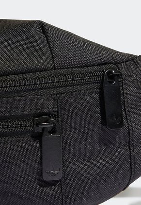 Canguro Negro-Blanco adidas Originals