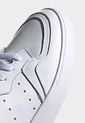 Tenis Lifestyle Blanco adidas Originals Supercourt de adidas Originals