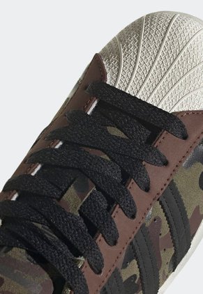 Tenis Lifestyle Verde-Marfil-Negro adidas Originals Superstar