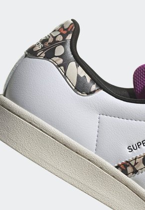 Tenis Lifestyle Blanco-Negro-Beige adidas Originals Superstar