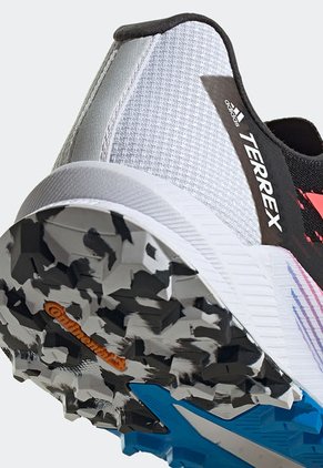 Trail Running Negro-Salmón-Blanco adidas Performance Terrex Agravic Flow 2