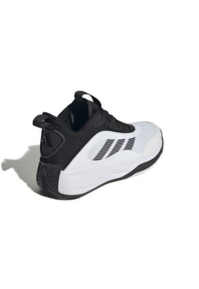 TENIS ADIDAS HOMBRE IF4565 OWNTHEGAME 3. Talla 10